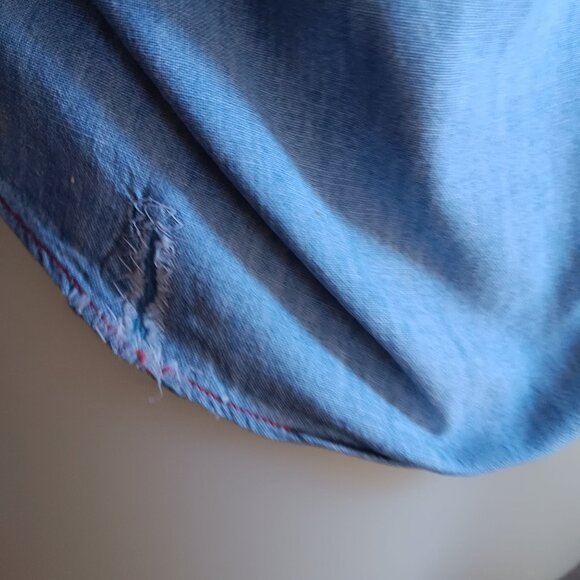 Women's XS Vintage Denim Shirt 1970's Button-Up Red Buttons Distress Boho Hippy - Picture 11 of 13